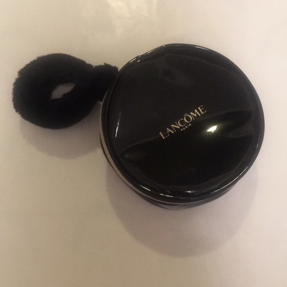 Lancome Handbags - 🔥Free🔥3 for $15🔥 Lancome MakeUp Bag/Purse 💄👜